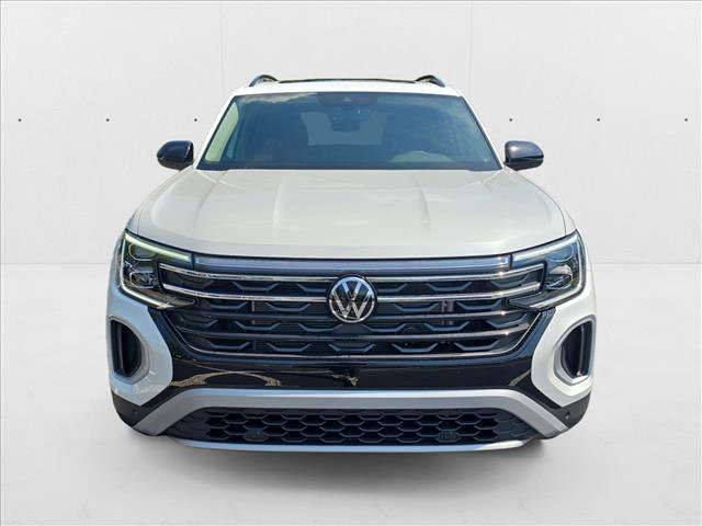 Used 2026 Volkswagen Atlas Peak Edition AWD/4WD image 8