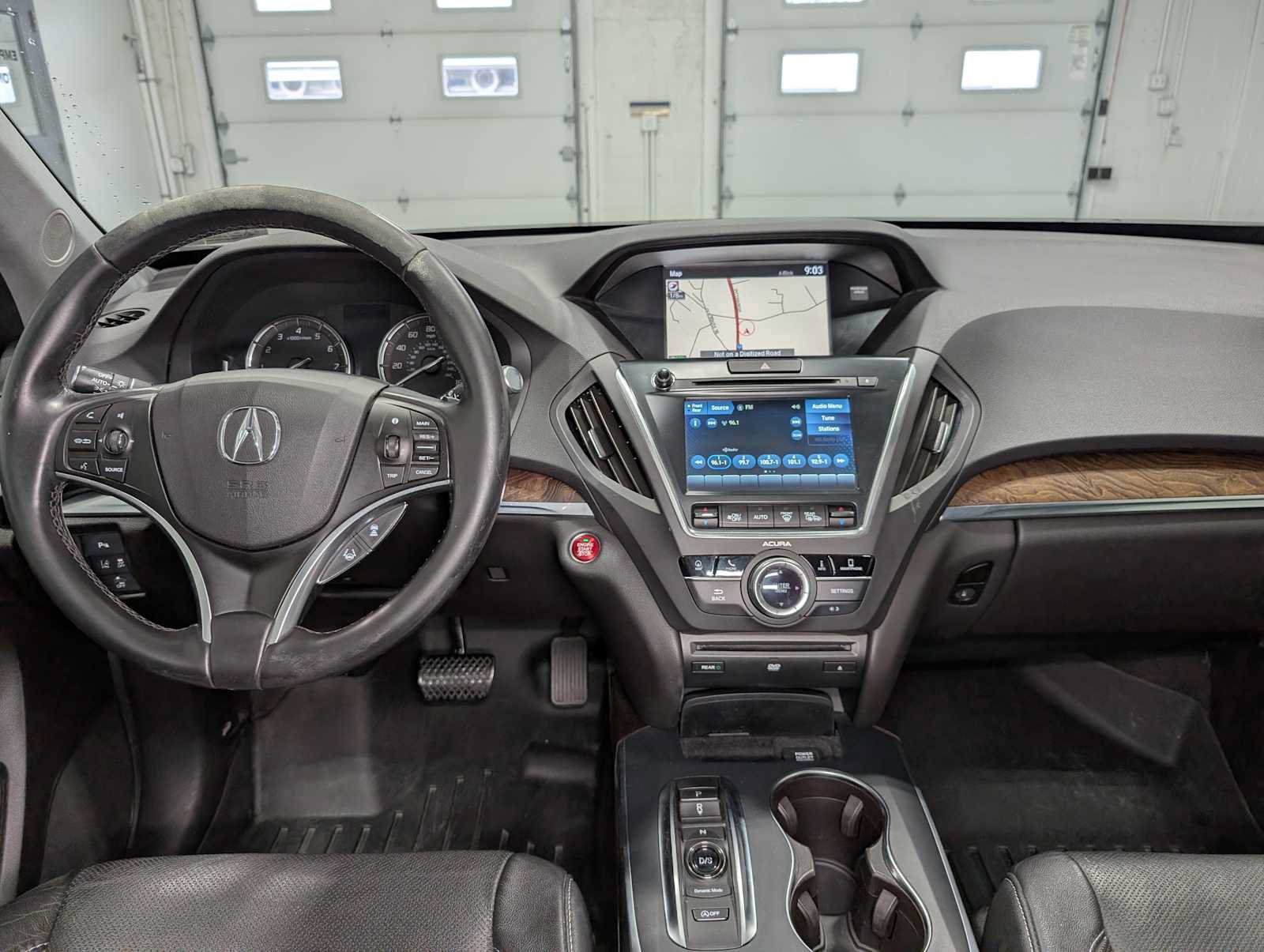 Used 2019 Acura MDX w/ Tech & Entertainment Pkg AWD/4WD image 18