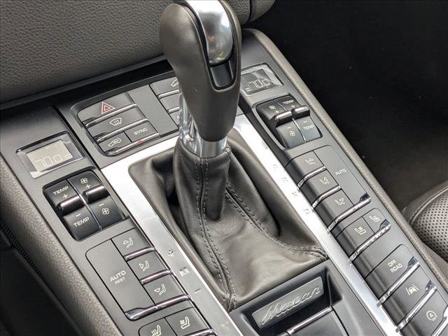 Used 2017 Porsche Macan S image 11