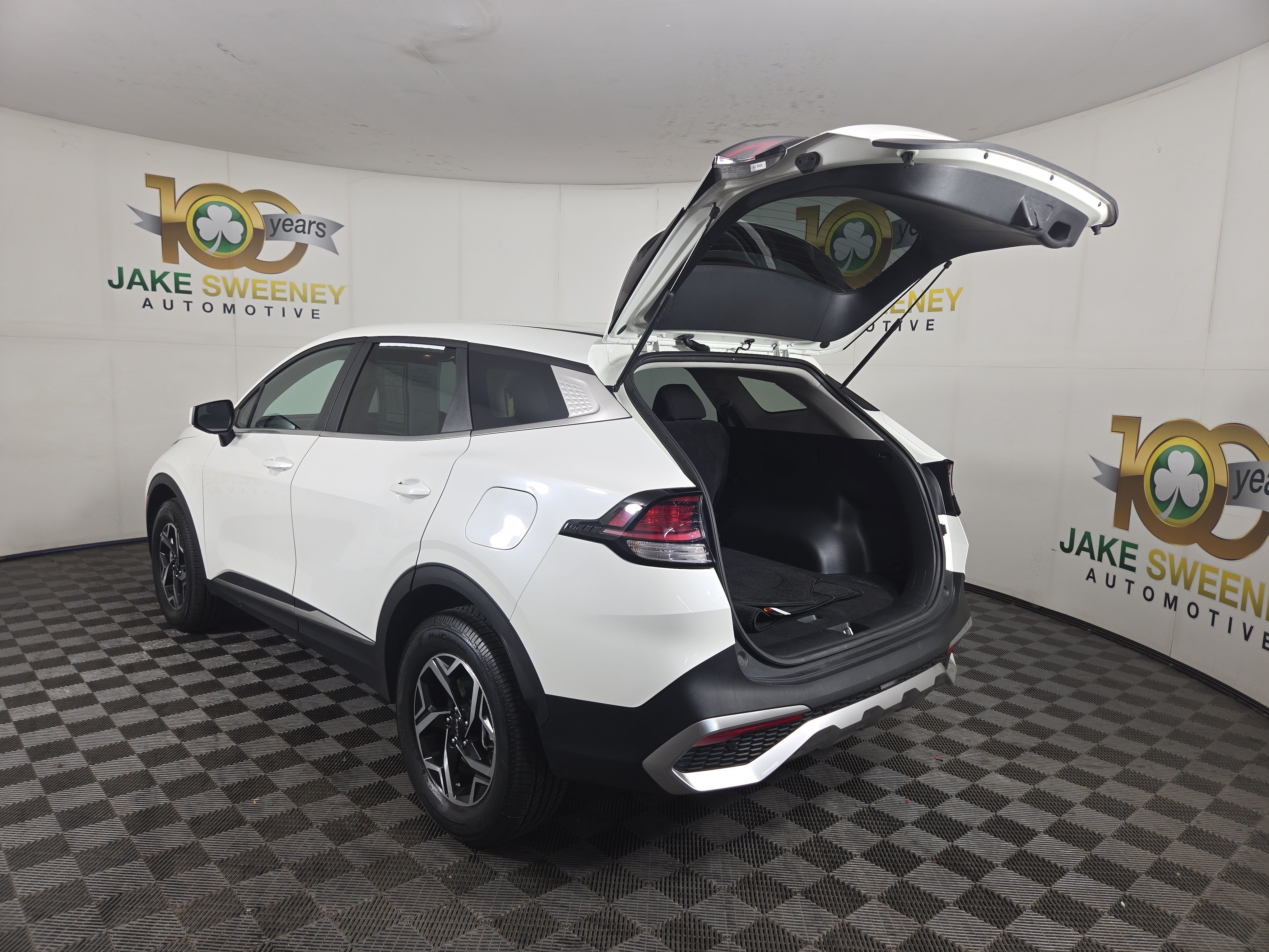 Used 2023 Kia Sportage LX AWD/4WD image 29