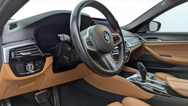 Used 2021 BMW 530i w/ M Sport Package RWD image 23