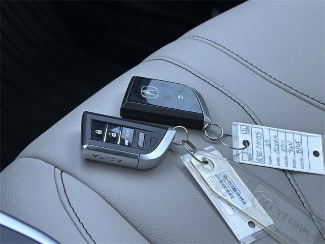Used 2025 Acura RDX Base image 3