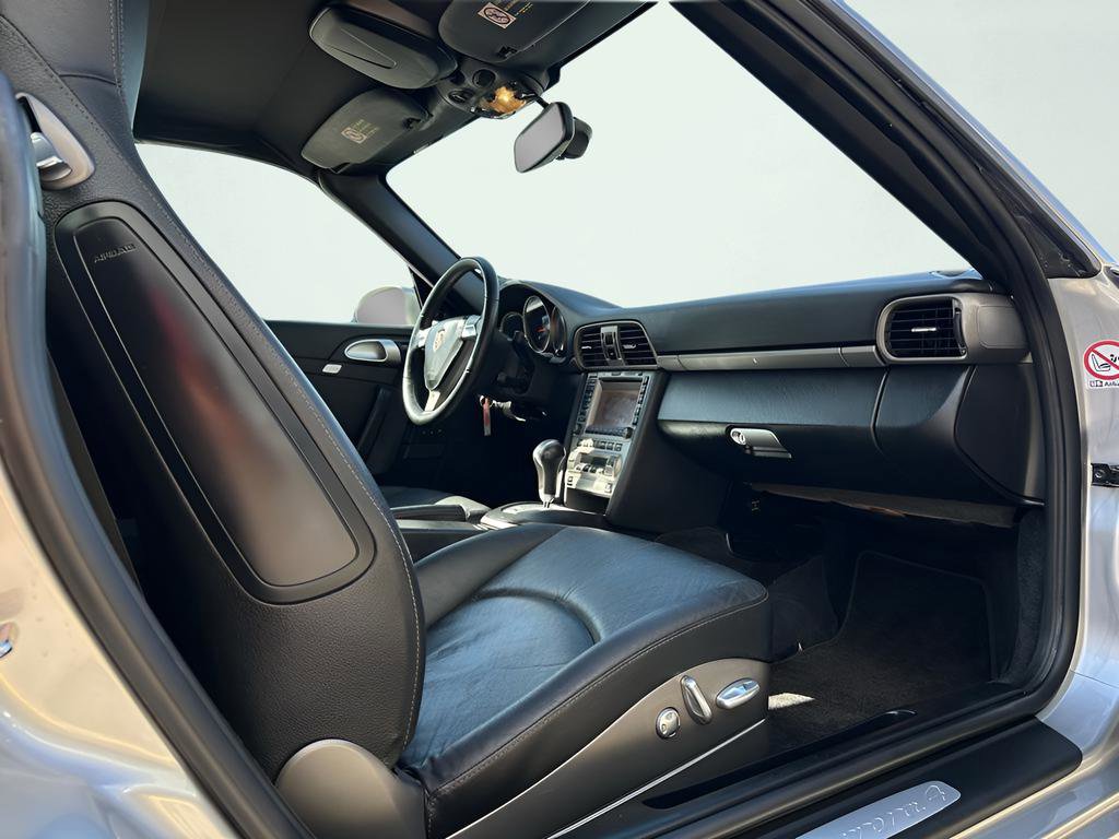 Used 2006 Porsche 911 Carrera image 25