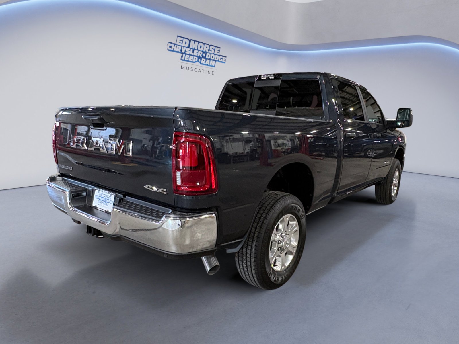 New 2026 RAM 2500 Big Horn AWD/4WD image 5