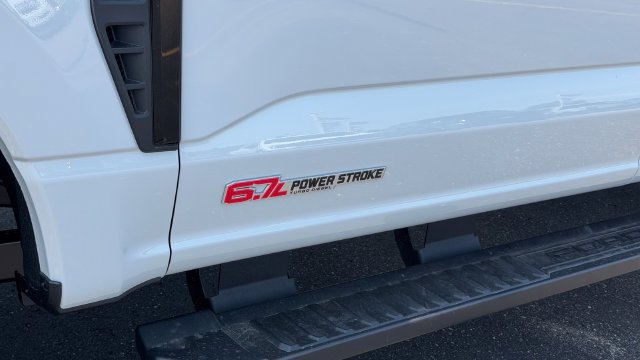 New 2026 Ford F350 Lariat w/ Black Appearance Package AWD/4WD image 8