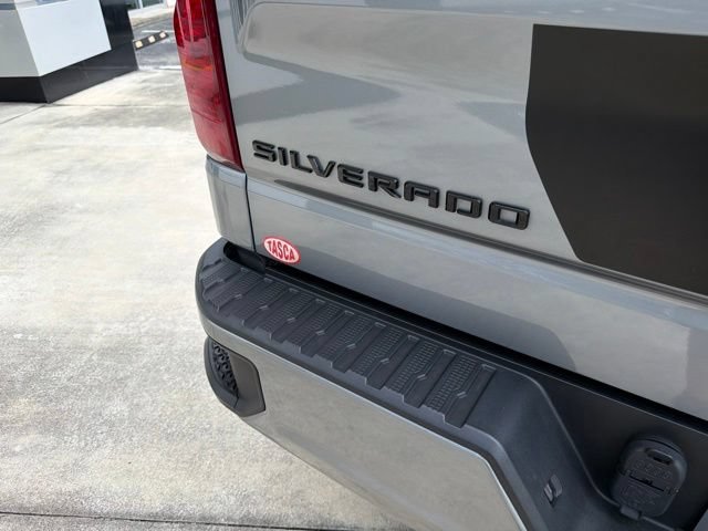 Used 2024 Chevrolet Silverado 1500 Custom w/ Rally Edition AWD/4WD image 8