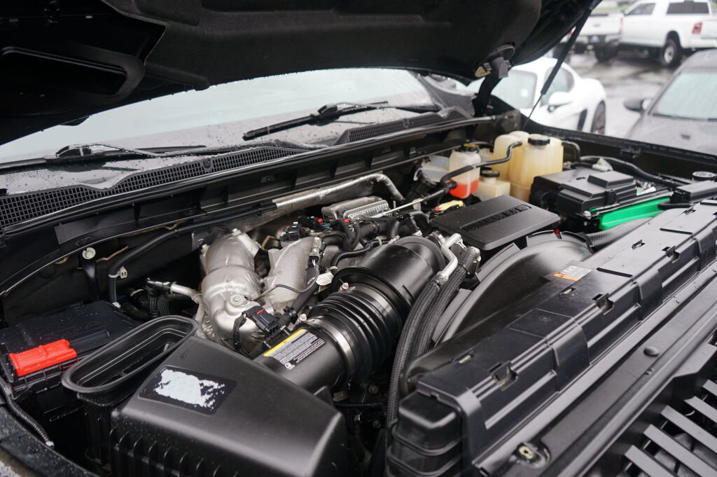 Used 2021 GMC Sierra 2500 Denali w/ Denali Ultimate Package image 12