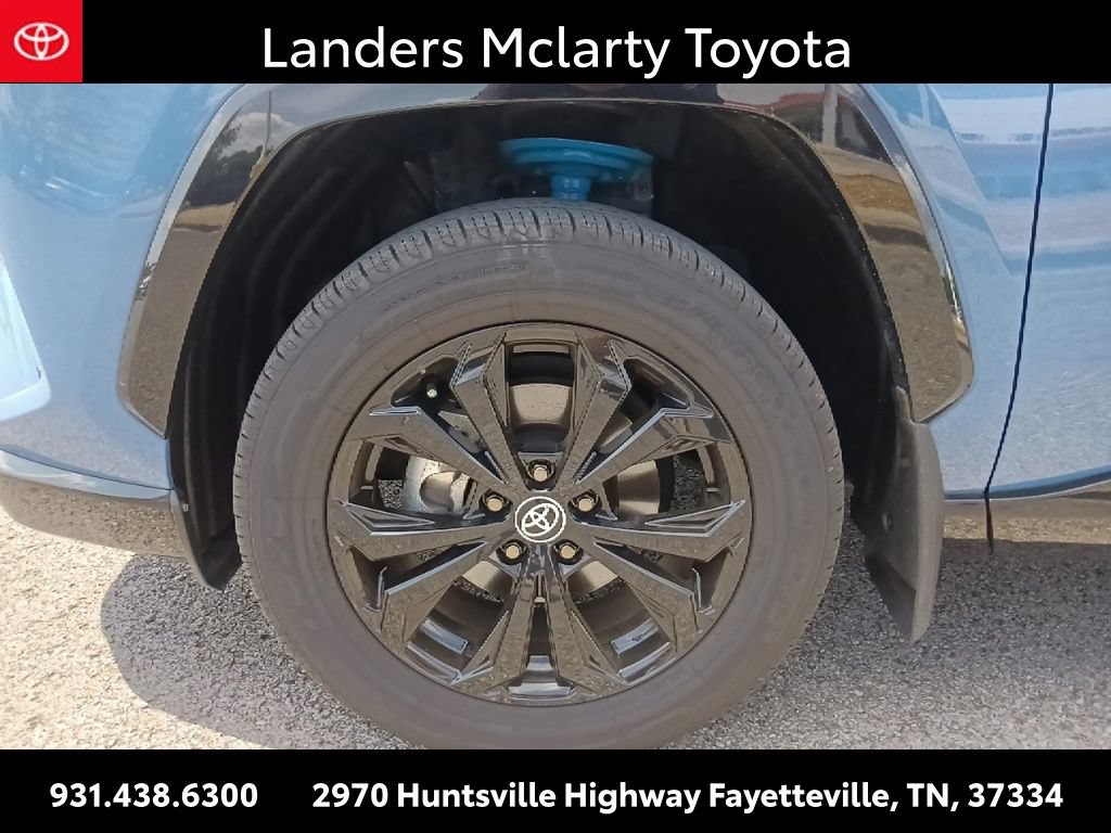 Used 2023 Toyota RAV4 XSE w/ XSE Grade Weather Package AWD/4WD image 10