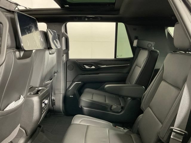 Used 2024 GMC Yukon Denali w/ Denali Reserve Package AWD/4WD image 29