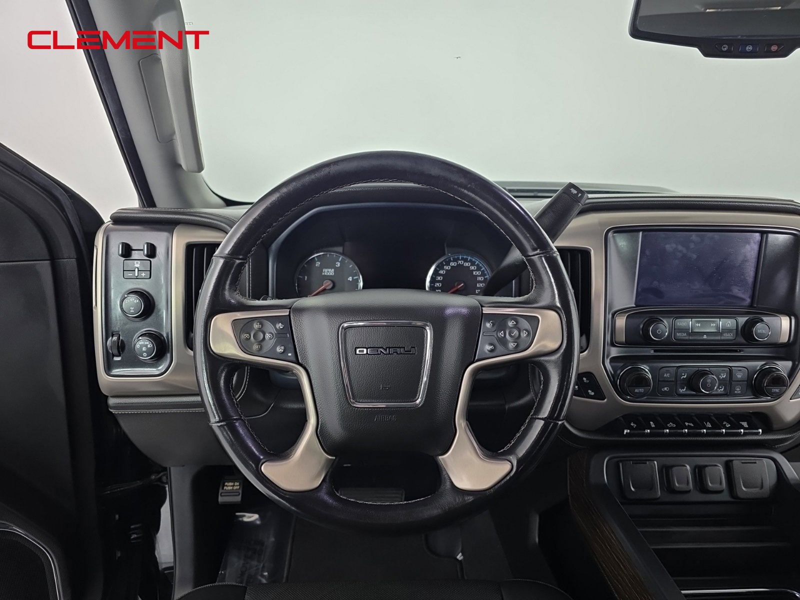 Used 2019 GMC Sierra 3500 Denali w/ Duramax Plus Package image 11