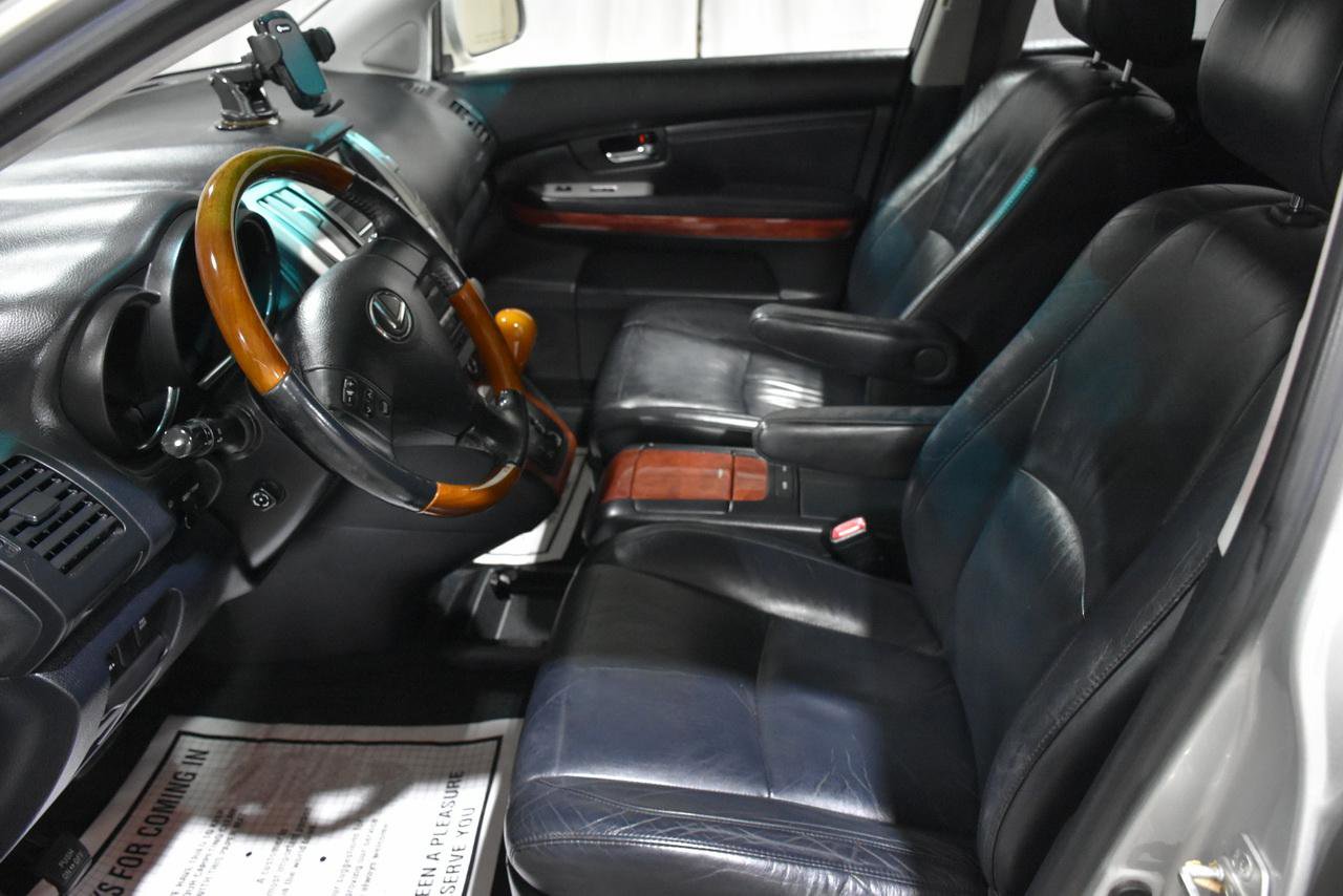 Used 2006 Lexus RX 330 image 35