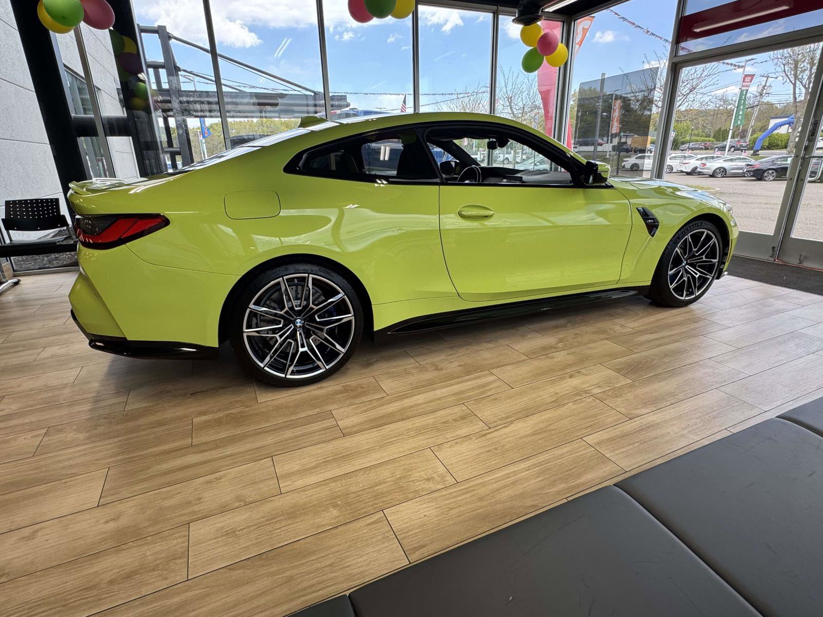 Used 2022 BMW M4 Coupe RWD image 36