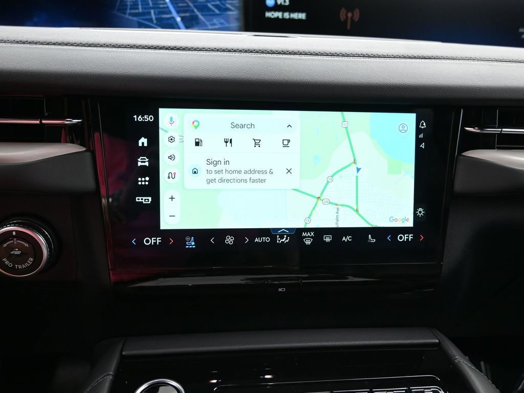 New 2026 Lincoln Navigator Reserve AWD/4WD image 16