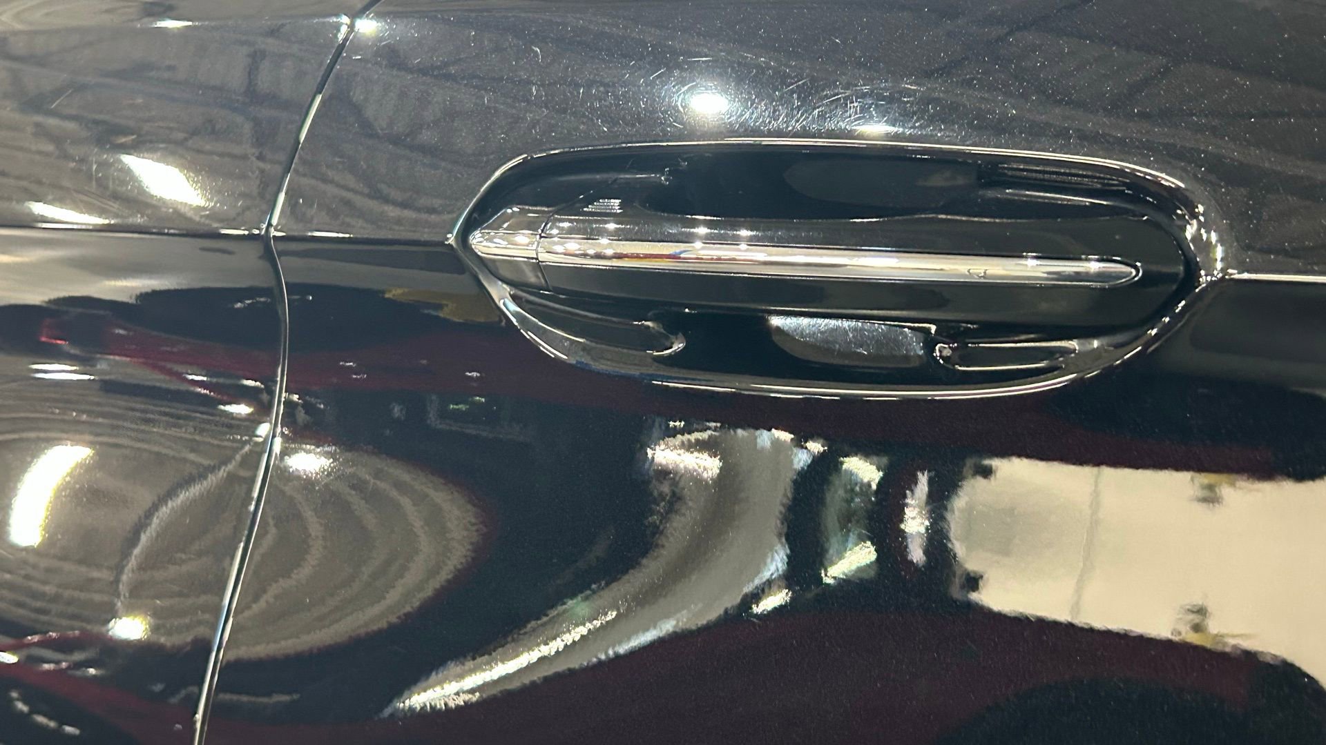 Used 2019 Ford Edge Titanium AWD/4WD image 15