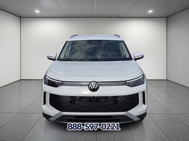 New 2026 Volkswagen Tiguan SE FWD image 5