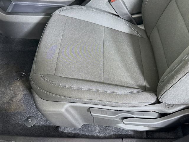 New 2026 Chevrolet Equinox EV LT image 18