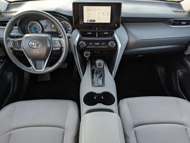 Certified 2023 Toyota Venza LE AWD/4WD image 11