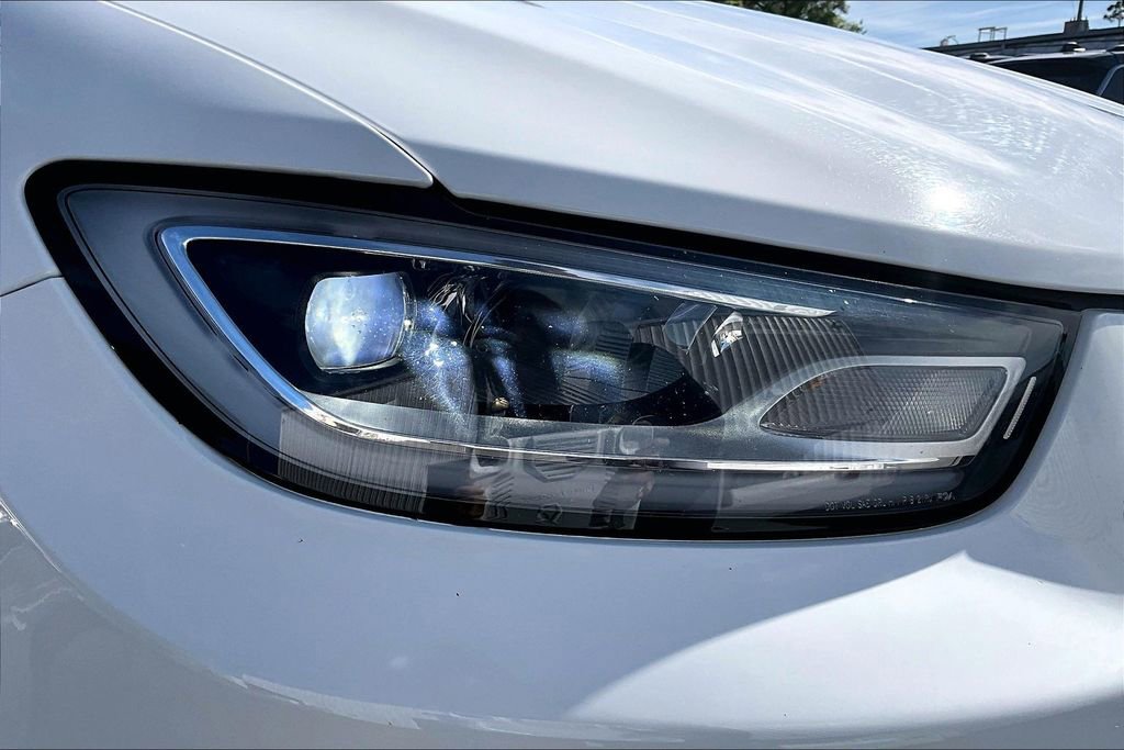 Used 2023 Chrysler Pacifica Limited image 33