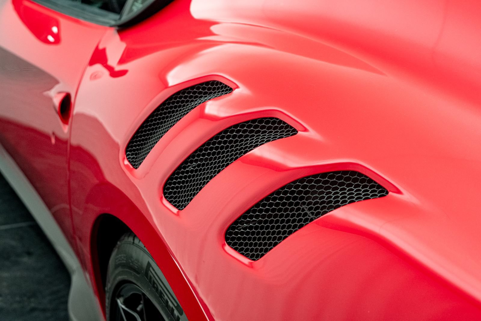 Used 2017 Ferrari F12tdf RWD image 58