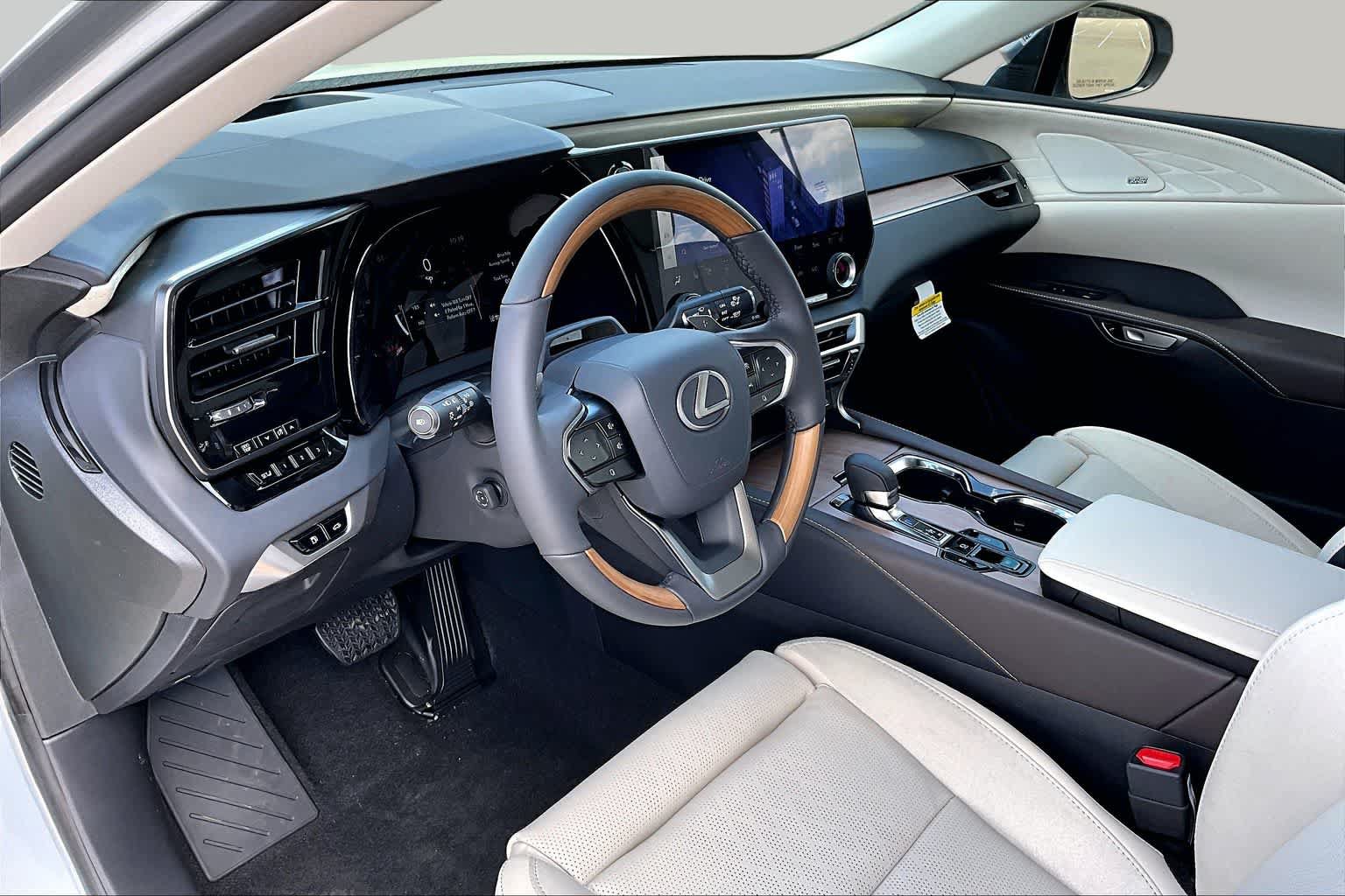 New 2026 Lexus RX 350 FWD image 8