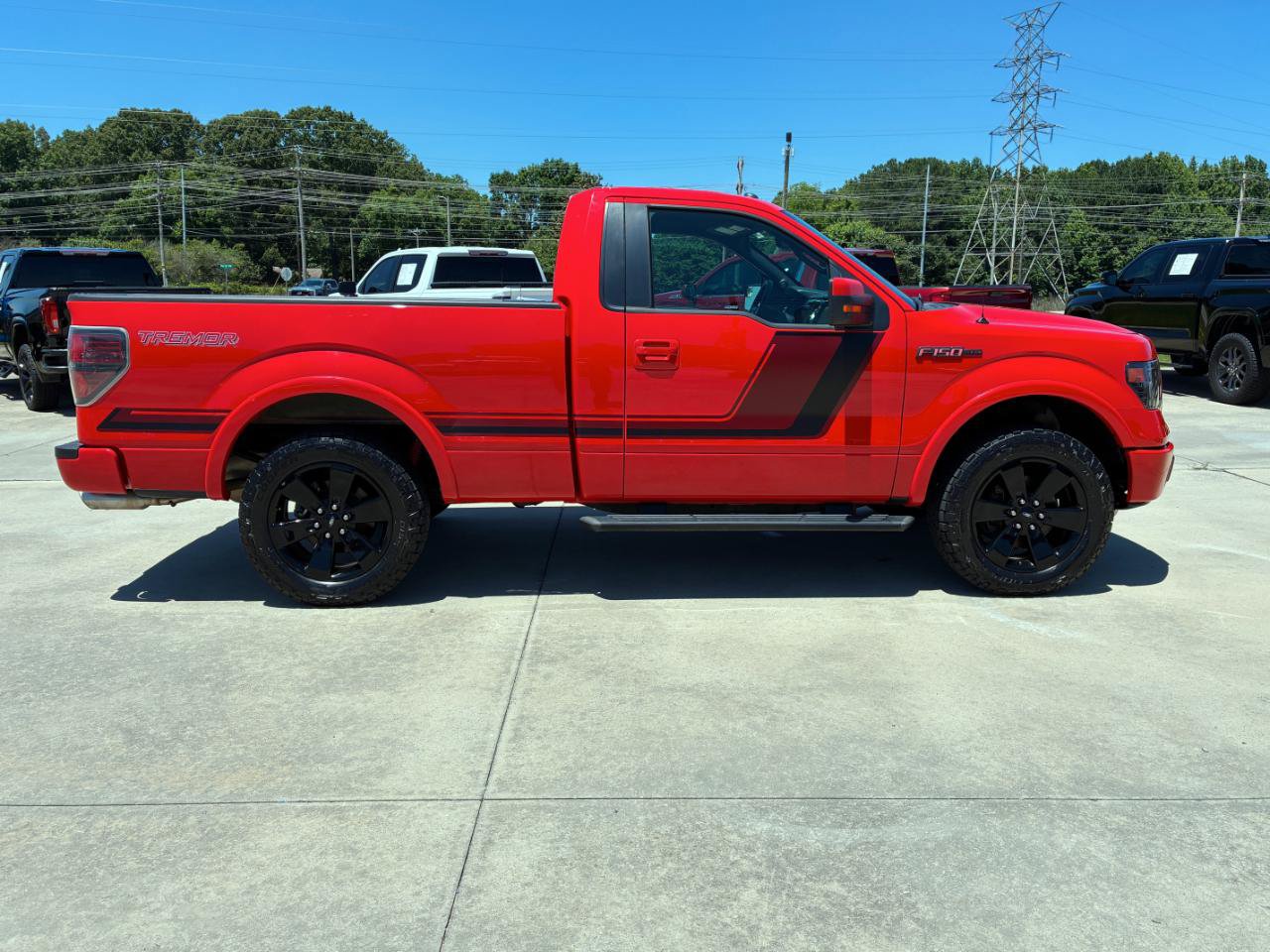 Used 2014 Ford F150 FX4 w/ FX Appearance Package AWD/4WD image 5