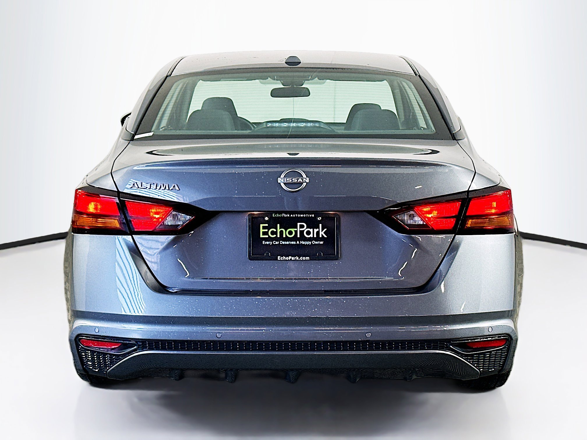 Used 2025 Nissan Altima 2.5 SV image 7