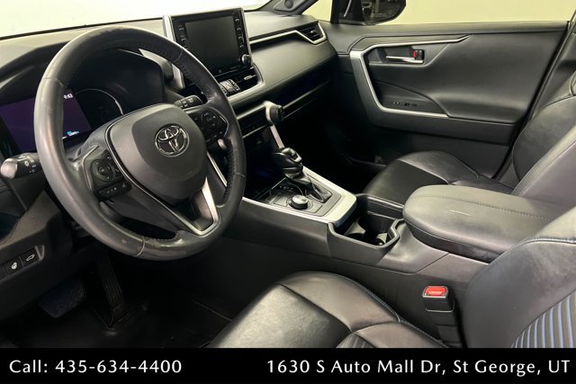 Used 2019 Toyota RAV4 XSE AWD/4WD image 15