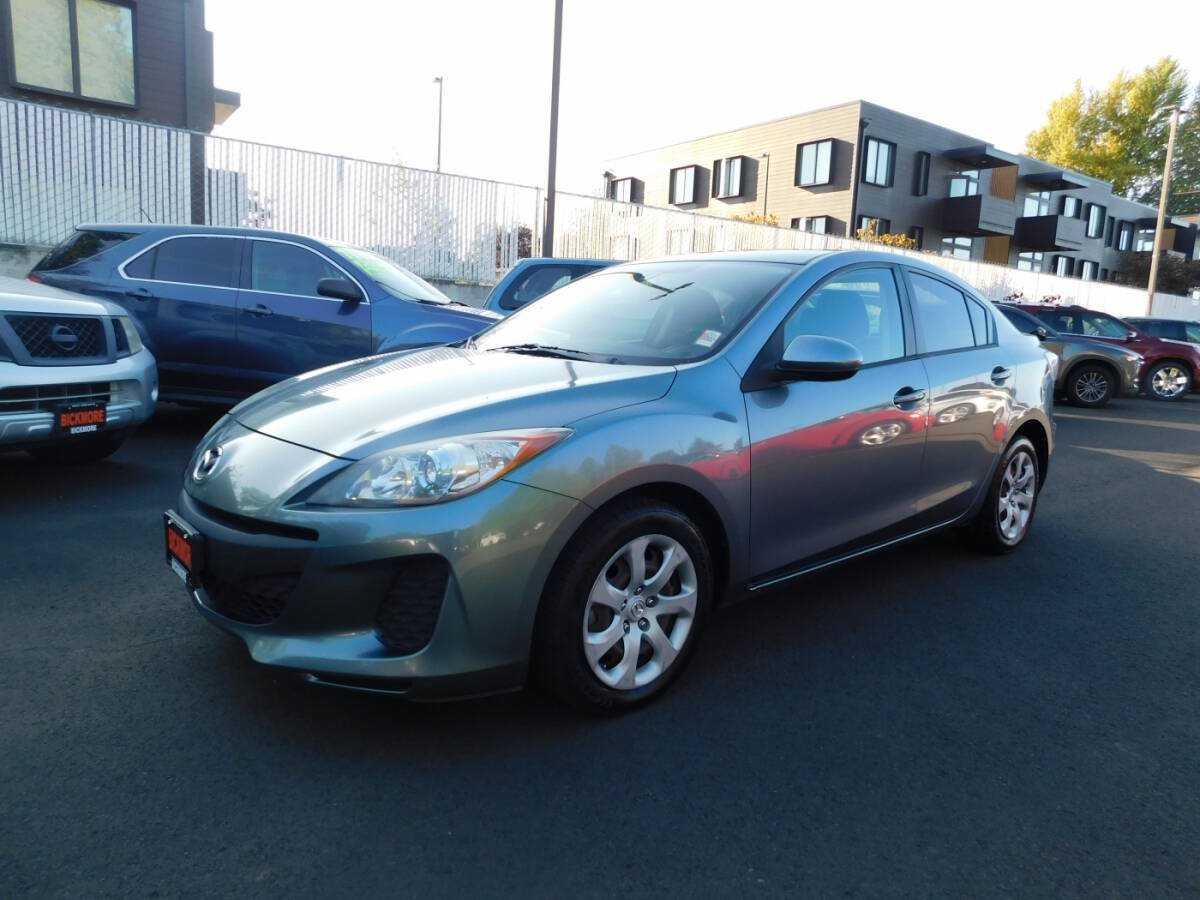 Used 2013 MAZDA MAZDA3 i Sport FWD image 4