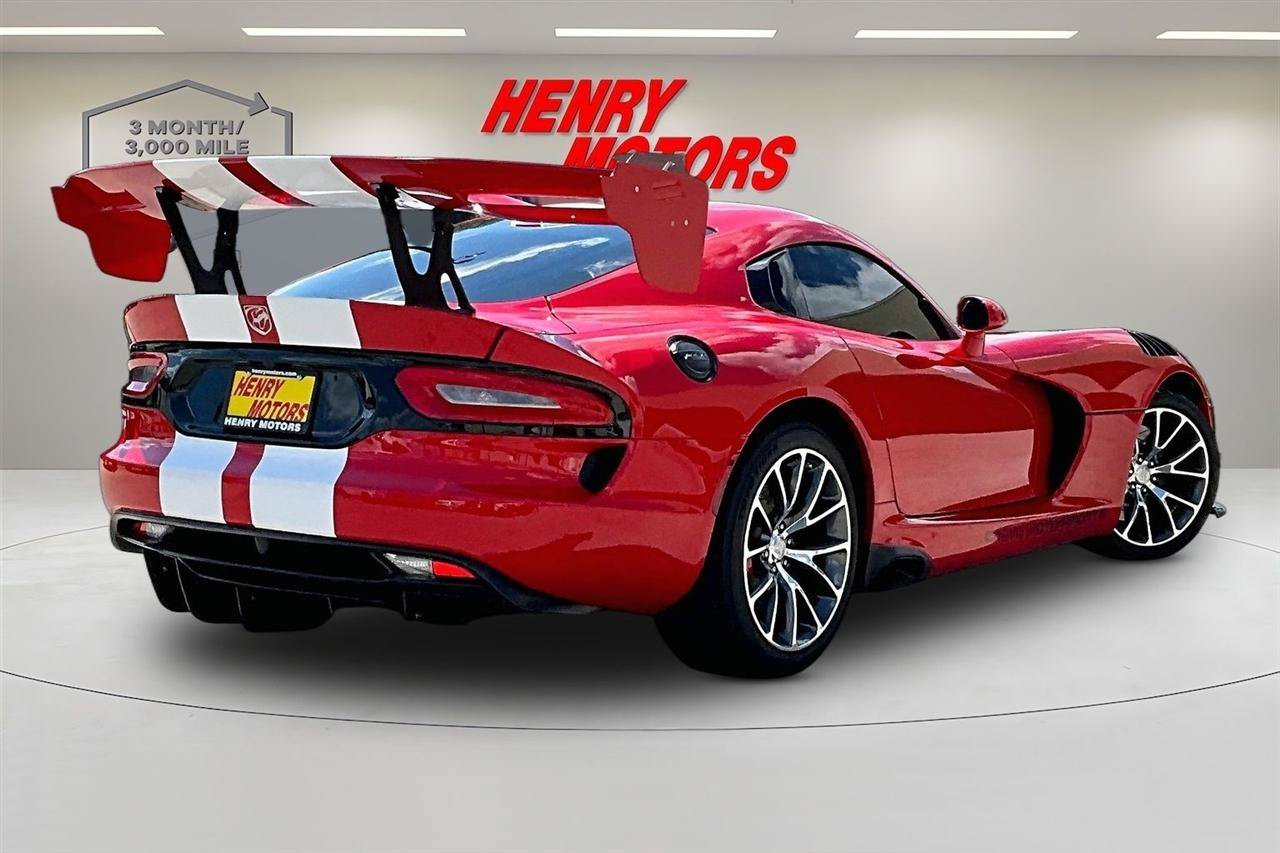 Used 2017 Dodge Viper GTC w/ GTS Interior Package RWD image 6