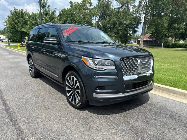 Used 2022 Lincoln Navigator Reserve AWD/4WD image 26