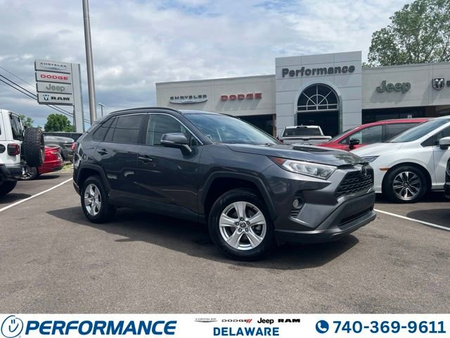 Used 2021 Toyota RAV4 XLE w/ Convenience Package AWD/4WD image 1