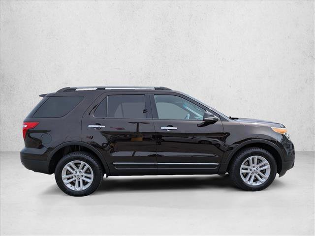 Used 2014 Ford Explorer XLT AWD/4WD image 4