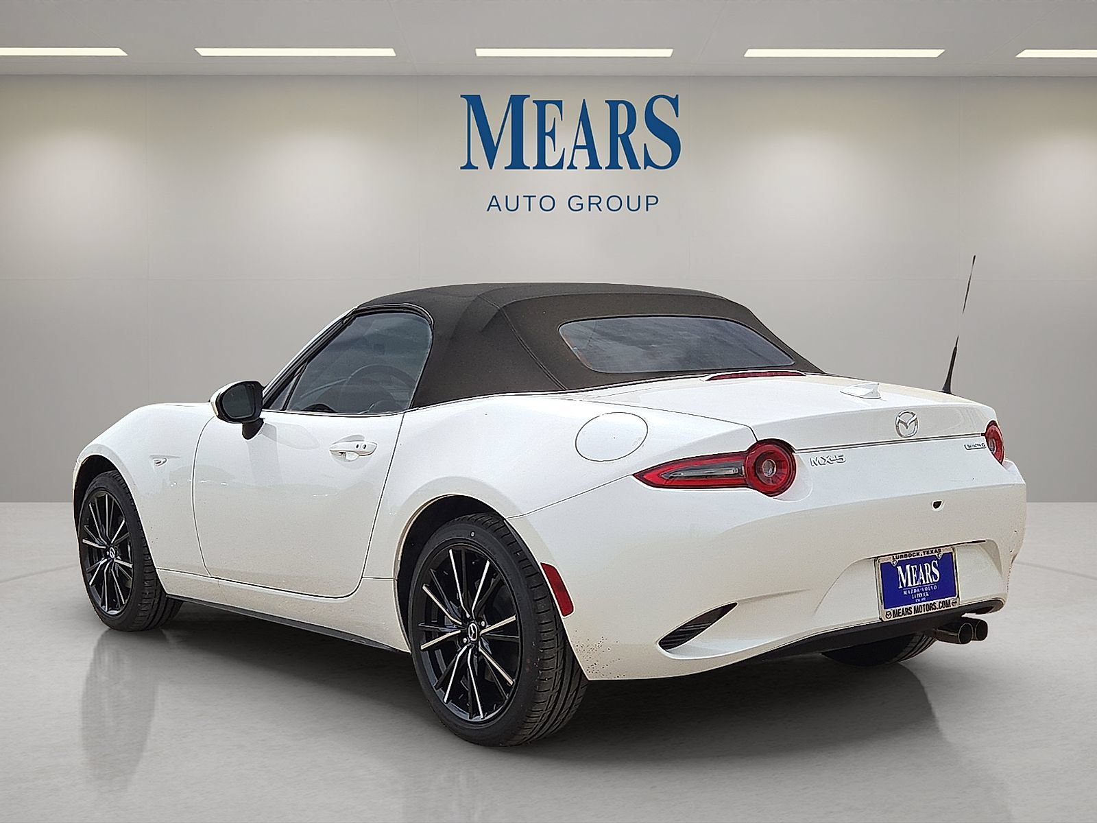 New 2026 MAZDA MX-5 Miata Grand Touring RWD image 3