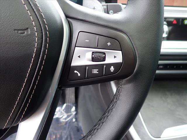 Used 2023 BMW X5 xDrive40i w/ Premium Package image 14