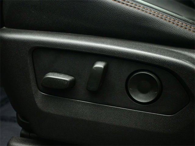 Used 2024 GMC Sierra 3500 AT4 w/ AT4 Premium Plus Package image 19