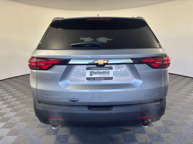 Used 2023 Chevrolet Traverse LT w/ Rear Camera Mirror Package AWD/4WD image 39