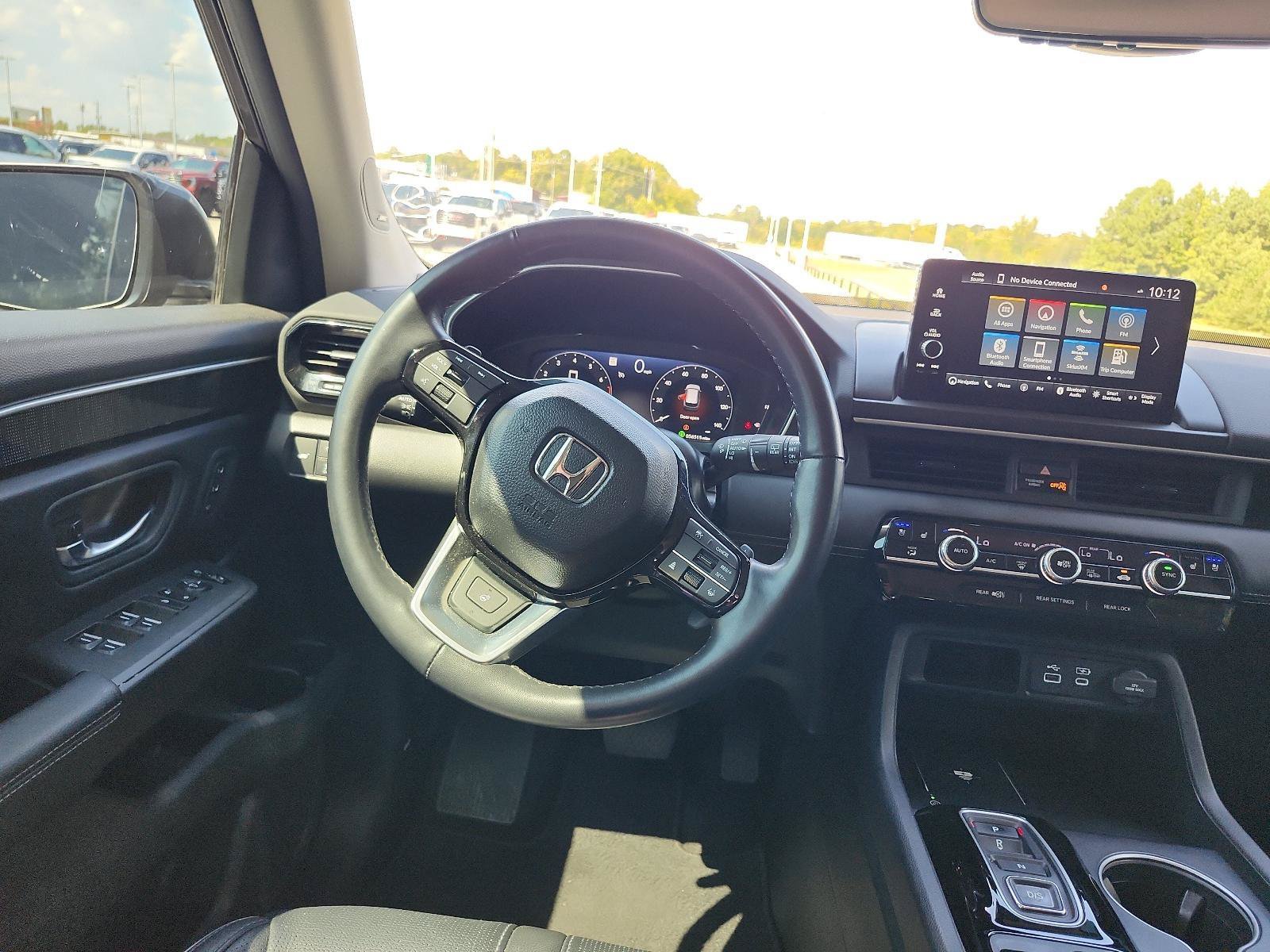 Used 2024 Honda Pilot Elite image 15