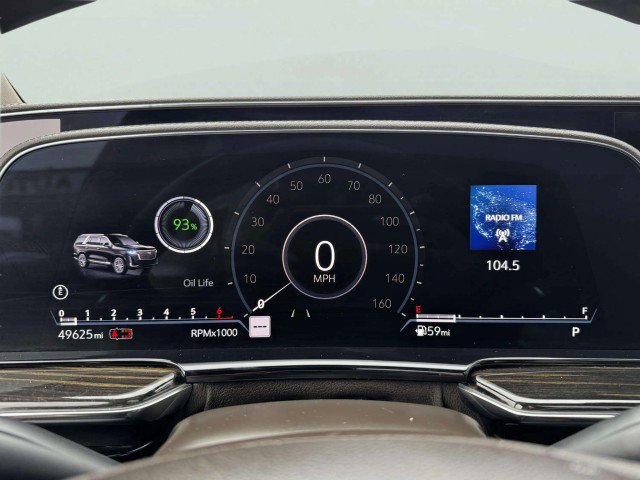 Used 2021 Cadillac Escalade Premium Luxury image 24