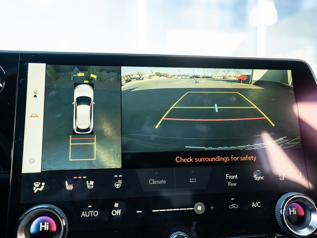 Used 2024 Lexus RX 500h F Sport image 24