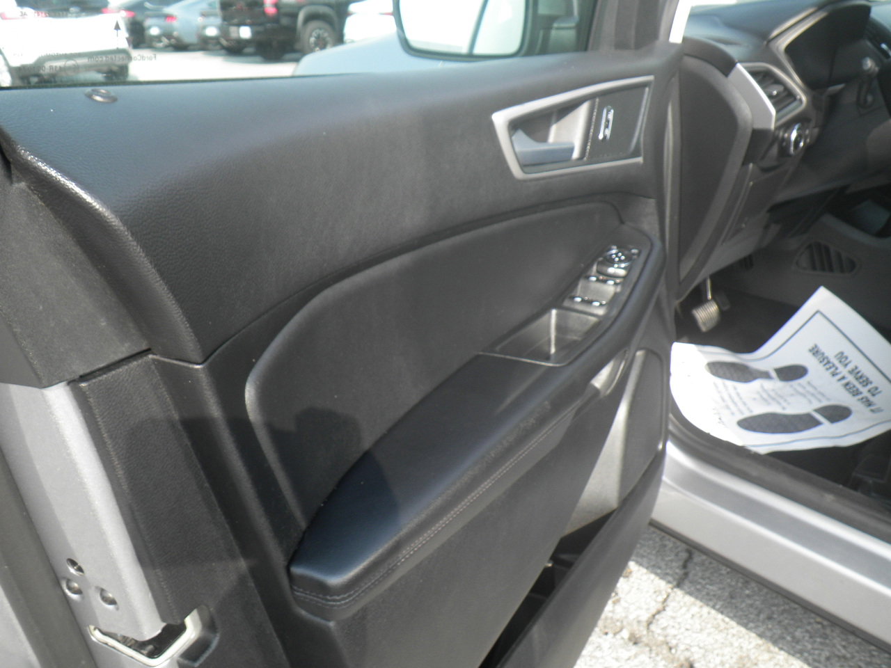 Certified 2024 Ford Edge SEL image 15