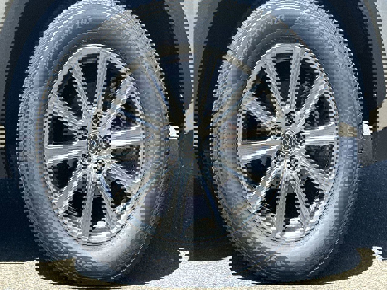 Used 2020 Lexus NX 300h 300h 4D Sport Utility image 31