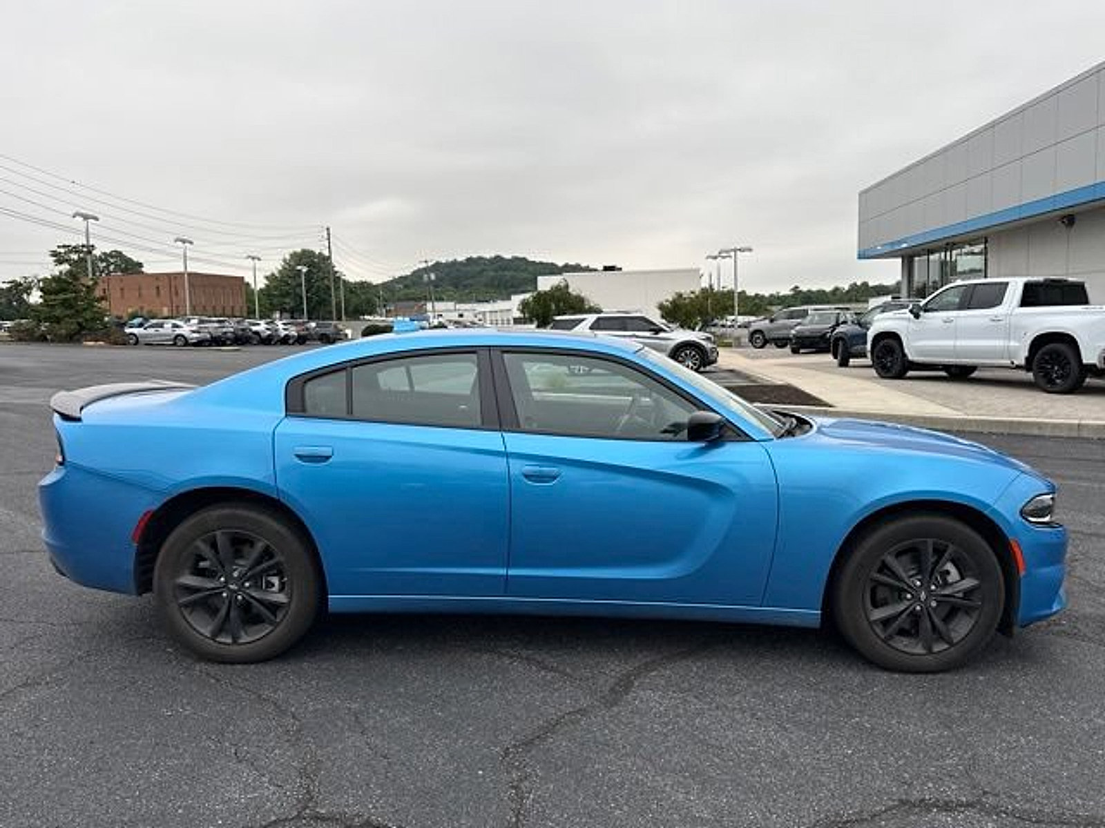 Used 2023 Dodge Charger SXT w/ Blacktop Special Edition AWD/4WD image 11