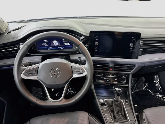 Certified 2026 Volkswagen Jetta SEL FWD image 22