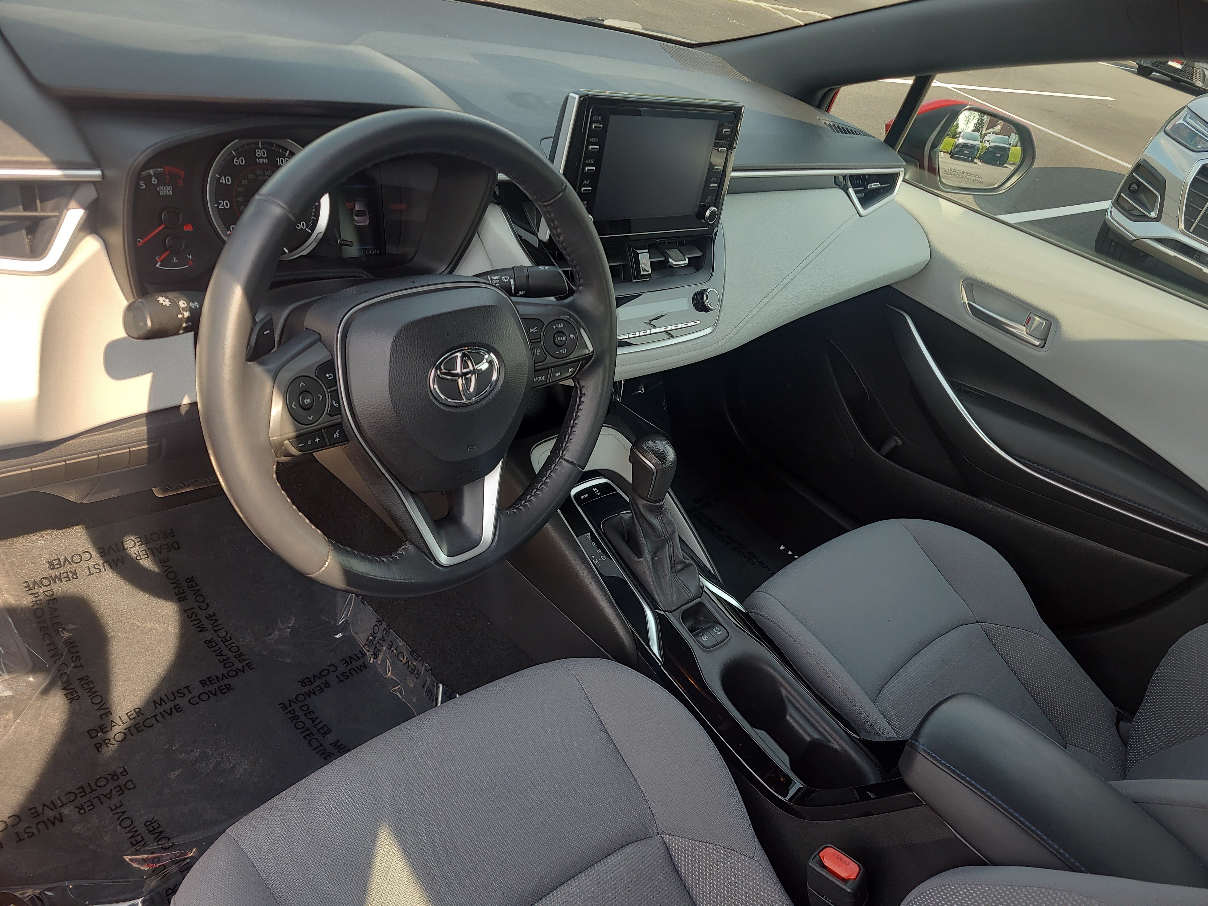 Used 2020 Toyota Corolla SE FWD image 15