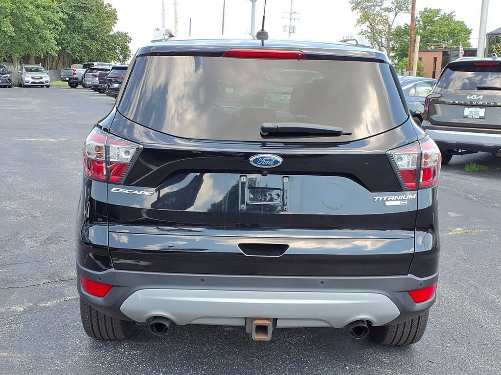 Used 2017 Ford Escape Titanium w/ Equipment Group 301A AWD/4WD image 21