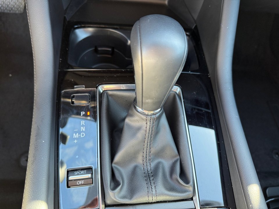 Certified 2025 MAZDA MAZDA3 s image 18