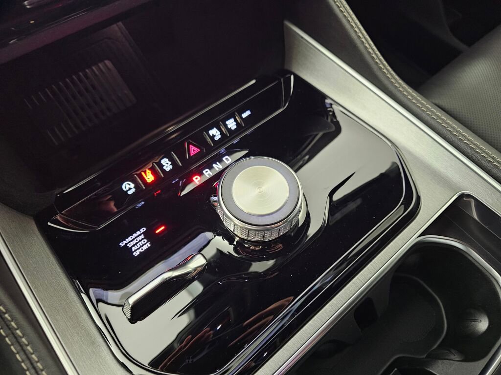 New 2026 Jeep Grand Wagoneer Limited image 32