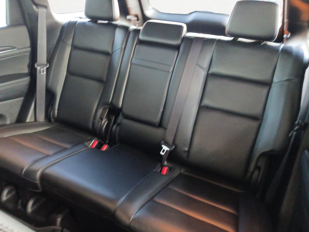 Used 2021 Jeep Grand Cherokee Limited w/ Sun & Sound Group RWD image 9