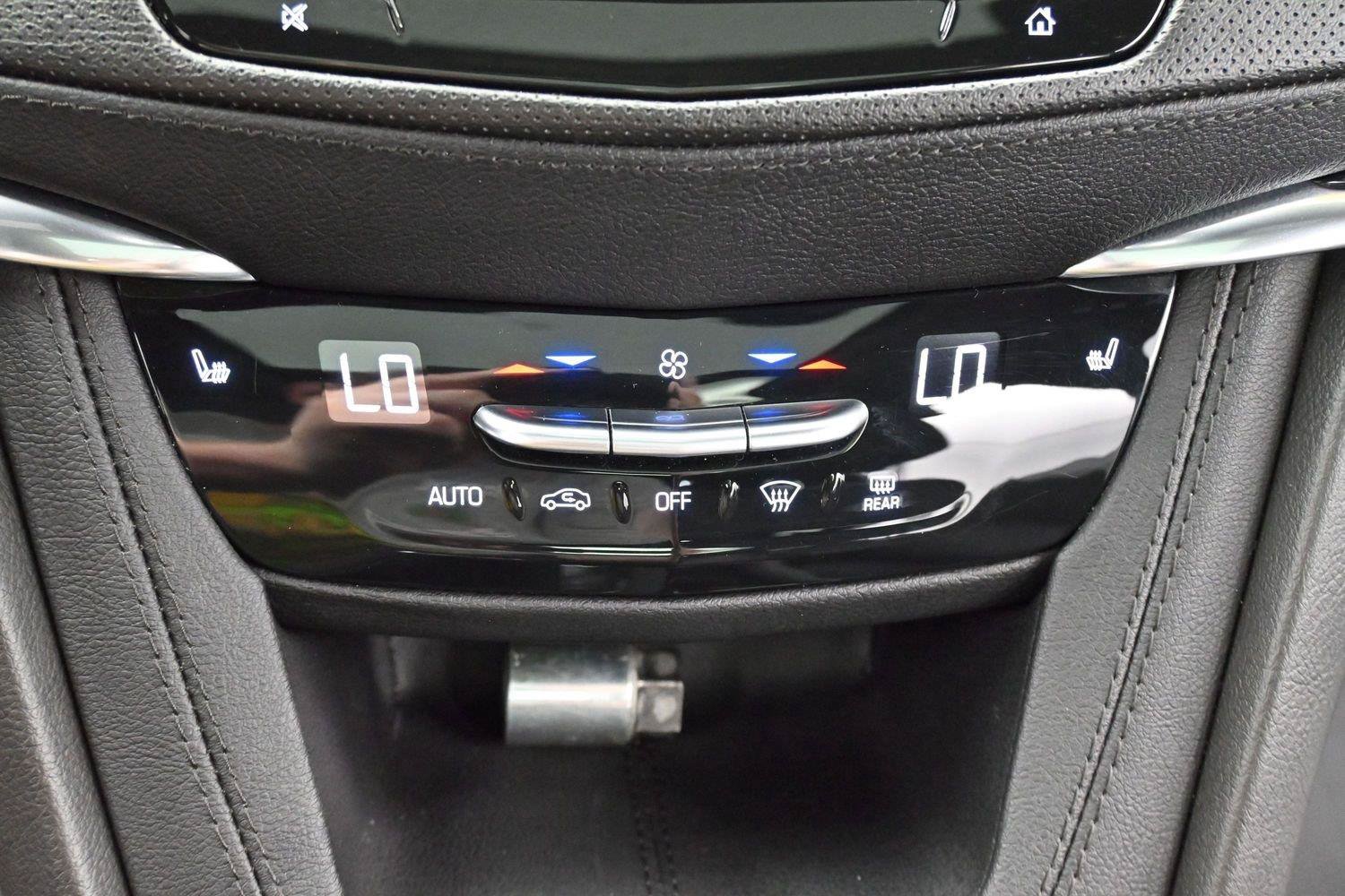 Used 2024 Cadillac XT6 Luxury FWD image 26