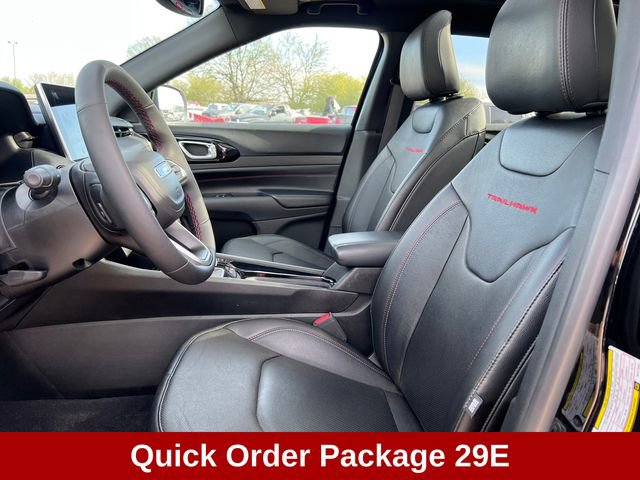 Used 2024 Jeep Compass Trailhawk w/ Trailhawk Elite Group AWD/4WD image 3